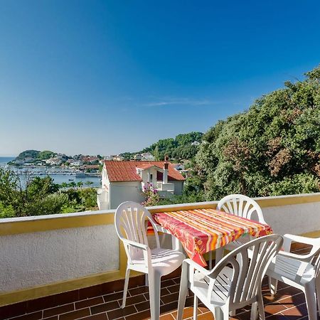 Apartments Zorka Кампор Экстерьер фото